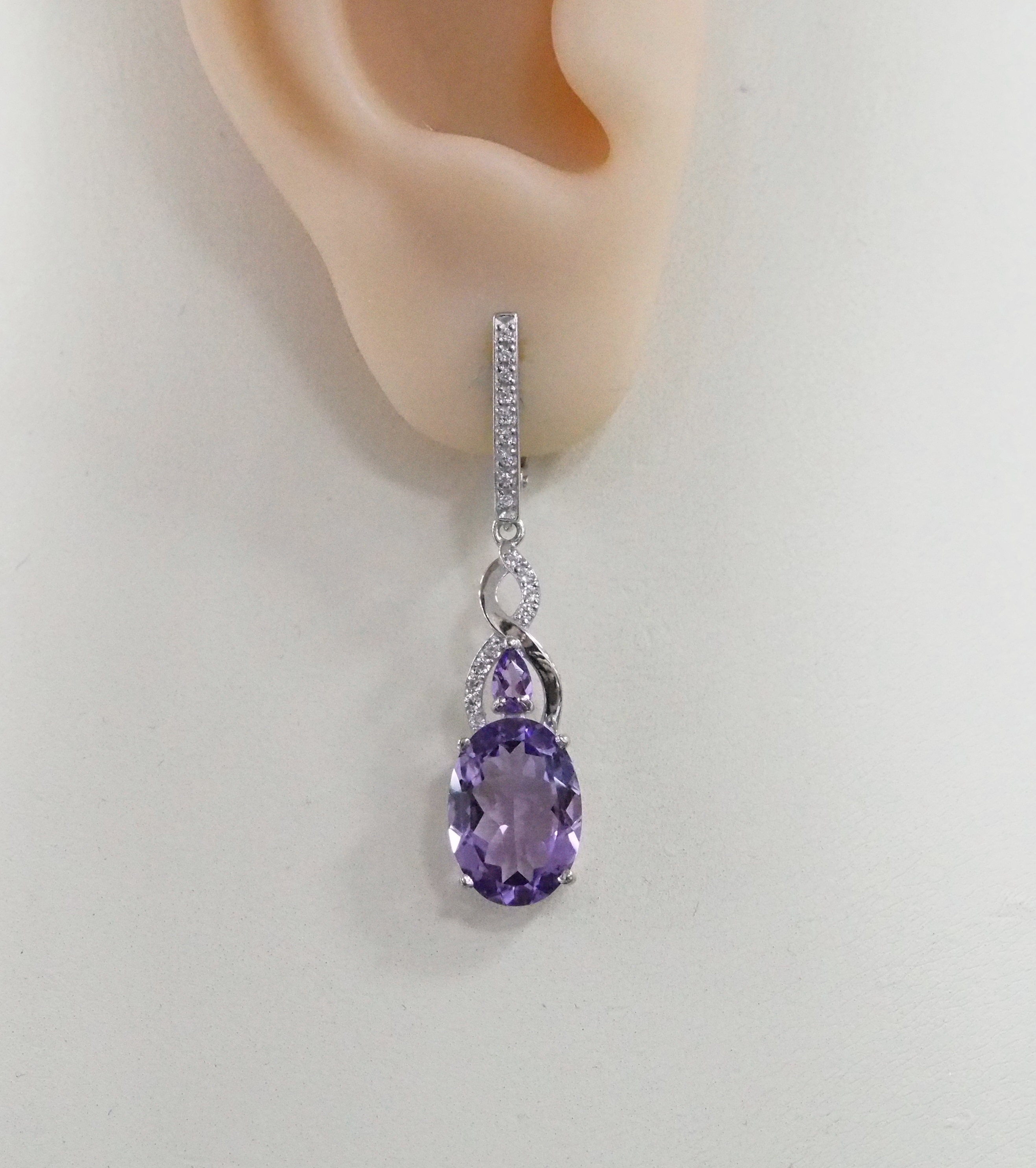 Серебряные серьги с аметистами